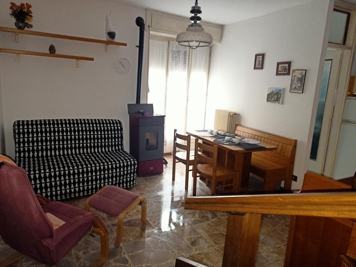Appartement Nonno Meo à Bellano Extérieur photo